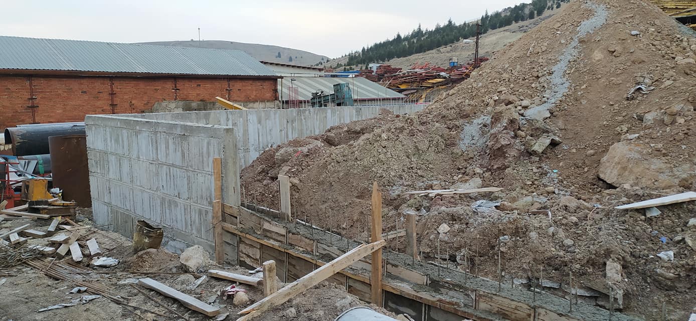 Betonarme İstinat Perde Duvarı Kalıp Ankara Kalıp Ustası Ankara Betonarme İstinat Perde Duvarı Kalıp Ankara Kalıp Ustası Ankara